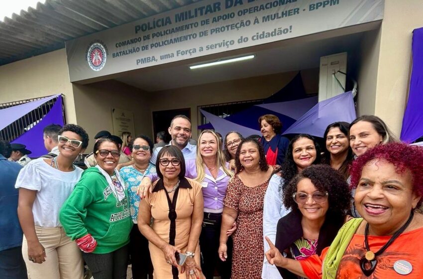  Inglid Leila comemora a Inauguração do novo Batalhão de Policiamento de Proteção à Mulher de Lauro de Freitas