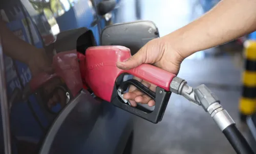  Acelen anuncia redução no preço da gasolina na Bahia