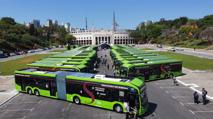  Melhoria do transporte público: Aprovado em Lauro de Freitas o PL 35/2024, que visa adquirir frota de ônibus elétrico