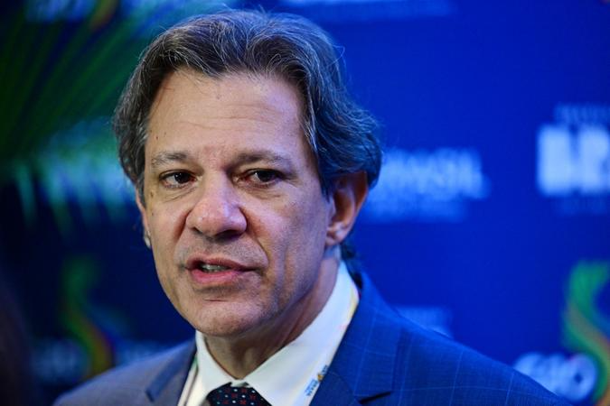  Haddad anuncia isenção de Imposto de Renda para quem ganha até R$ 5 mil a partir de 2026