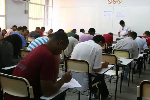  Com salários de até R$ 4,3 mil, Conselho Regional de Psicologia abre inscrições para concurso