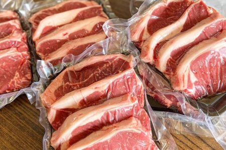  Com alta no preço da carne bovina, brasileiros recorrem a ovos e peixes