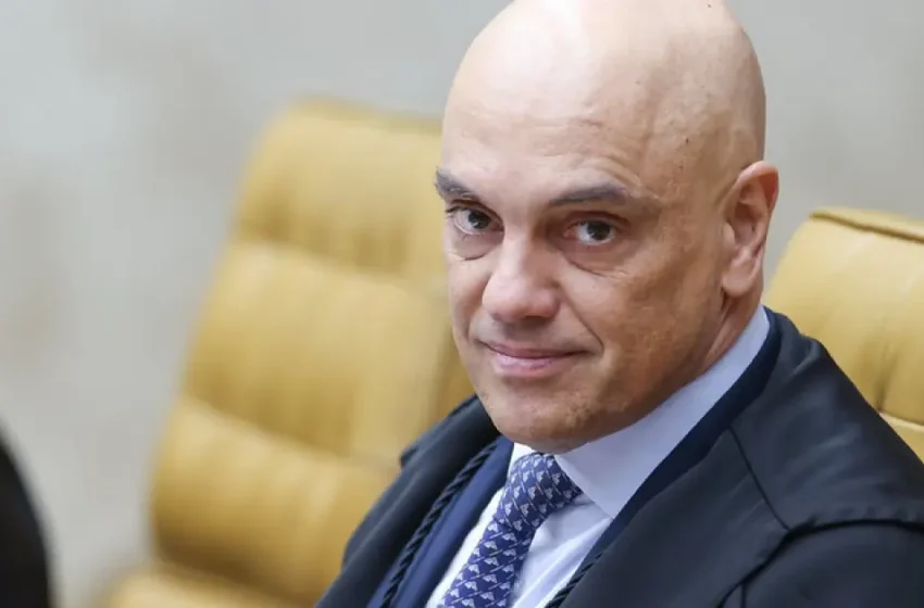  Moraes deve enviar à PGR relatório sobre trama golpista ainda nesta semana