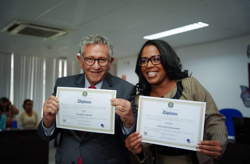  Luiz Caetano é diplomado prefeito de Camaçari e prega união pelo futuro da cidade