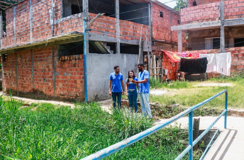  Prefeitura de Lauro de Freitas inspeciona pontos de alagamento em Vida Nova