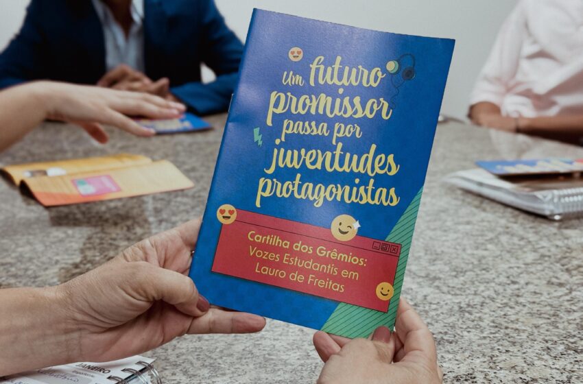  Prefeitura Lança cartilha de orientações visando ao fortalecimento e abertura de grêmios estudantis