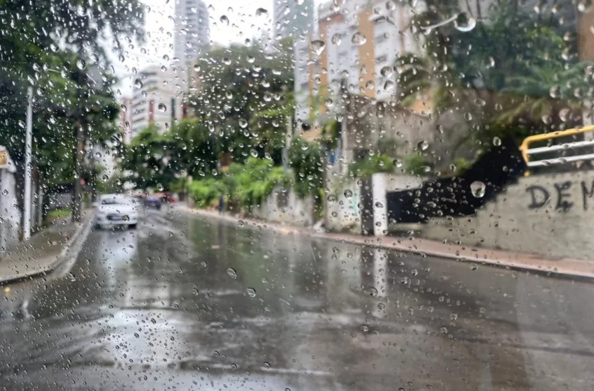  Inmet emite alerta de chuvas e ventos intensos para Salvador e mais 125 cidades baianas