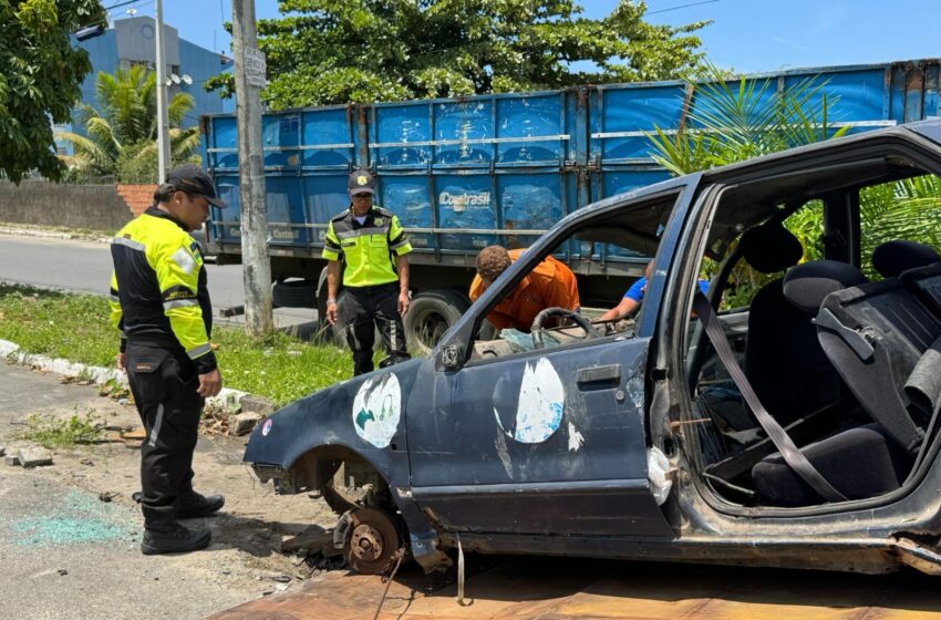  Prefeitura inicia ação de remoção de veículos abandonados