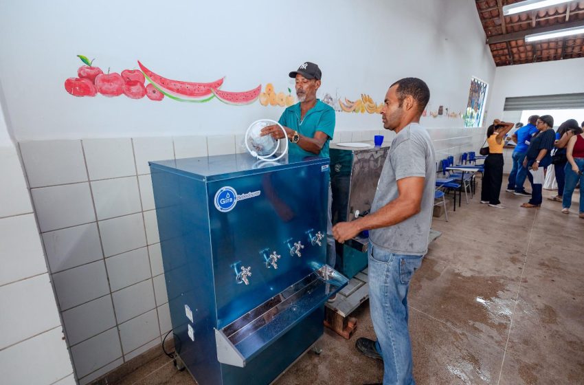 Prefeitura inicia a entrega de 80 novos bebedouros para as escolas municipais