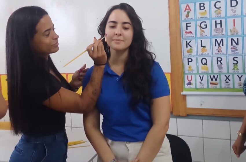 Secretária Tamires Andrade destaca integração entre escola e comunidade no Dia D da Família em Lauro de Freitas