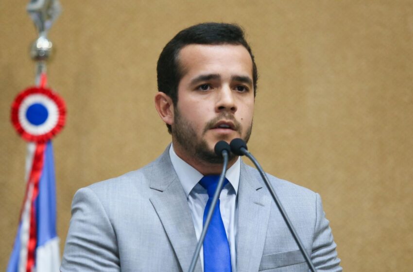 Matheus Ferreira propõe criação de curso superior em Direitos Humanos nas universidades estaduais da Bahia