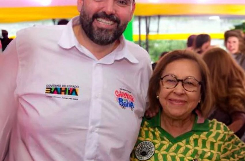 Adolpho Loyola parabeniza Lidice pela recondução à coordenação da bancada federal