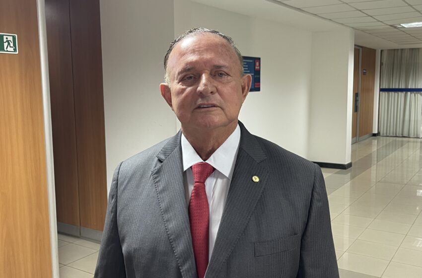 Adolfo Menezes sai em defesa de Jerônimo após fala polêmica: “Foi um ato falho, ele já se desculpou”