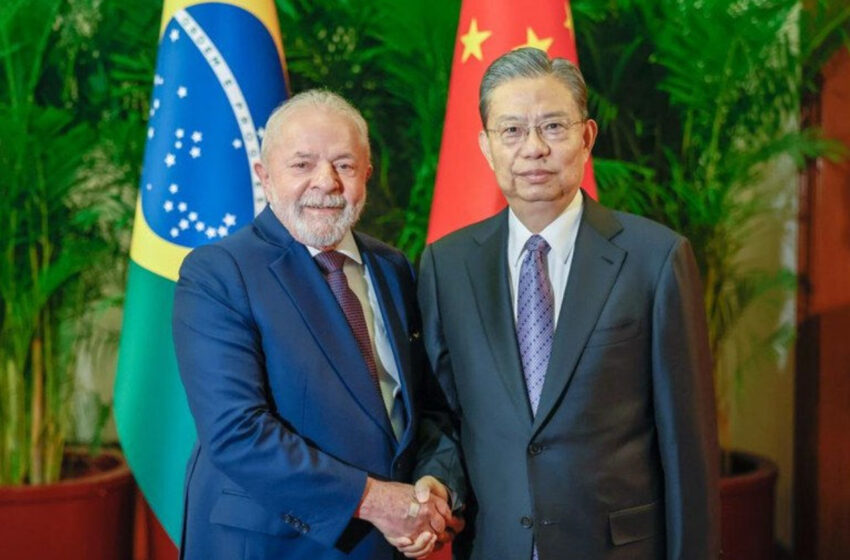 Lula inicia viagem à Rússia e China com foco em diplomacia e acordos comerciais