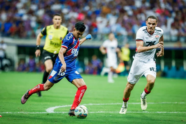 Bahia enfrenta o Vitória na Fonte pelo Brasileirão com expectativa de recorde de público