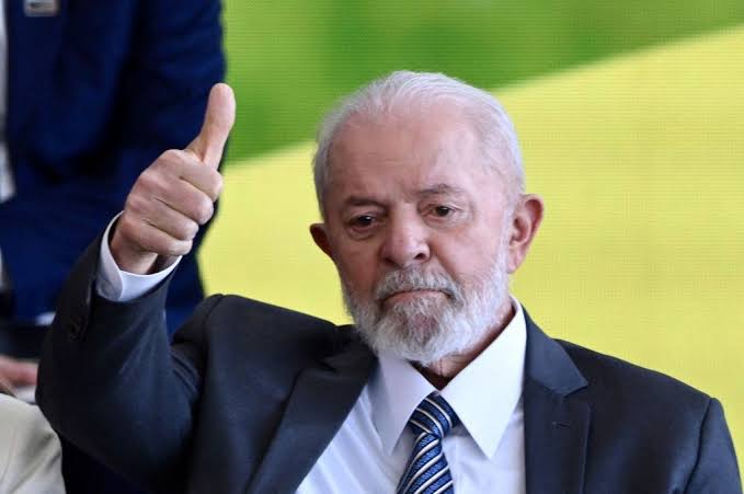 Governo Lula prepara plano “Brasil que Cuida” para recuperar apoio feminino e enfrentar crise no INSS