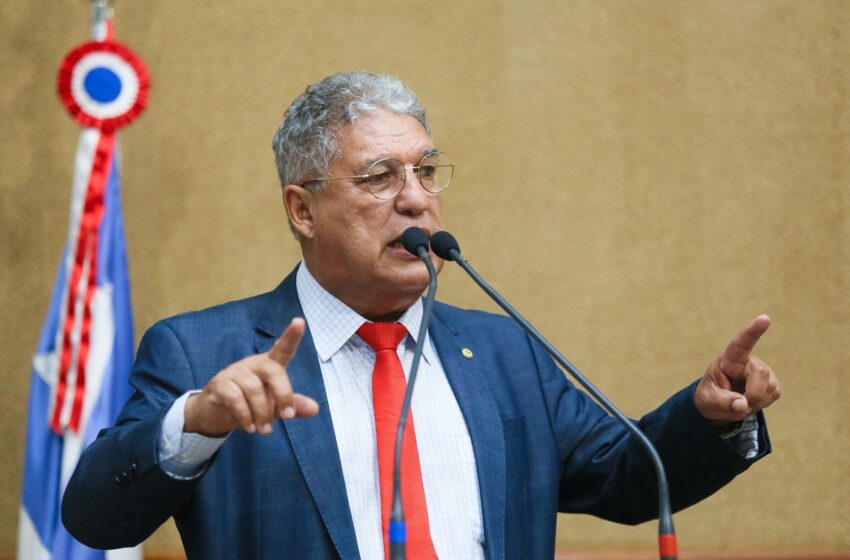 Rosemberg: “Bolsonaro não tem legitimidade para contestar fala de ninguém”