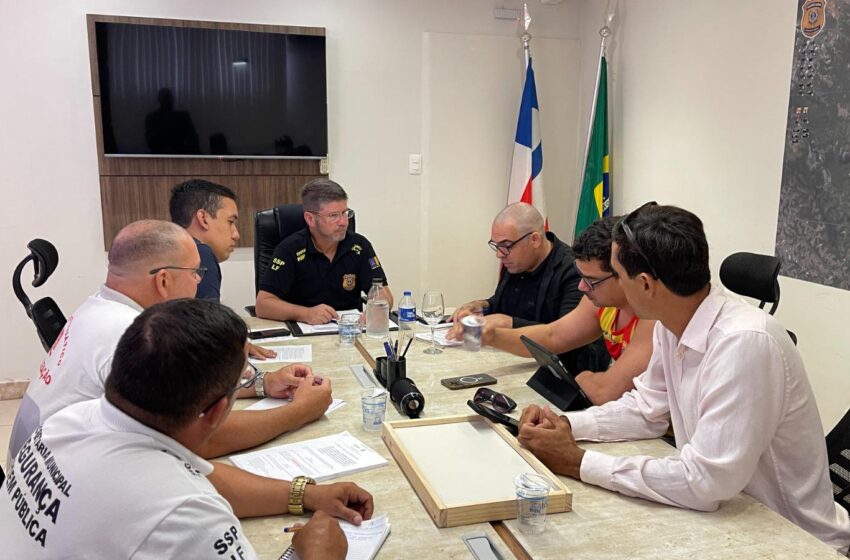 Prefeitura realiza reunião para tratar das demandas dos salva-vidas