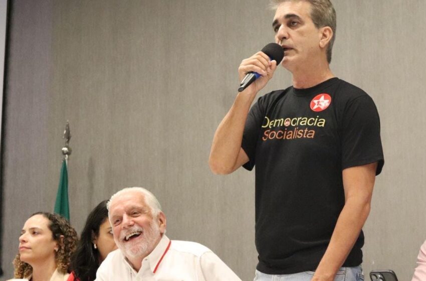 Wagner e Robinson defendem fortalecimento do PT em Salvador para enfrentar o “neocarlismo”