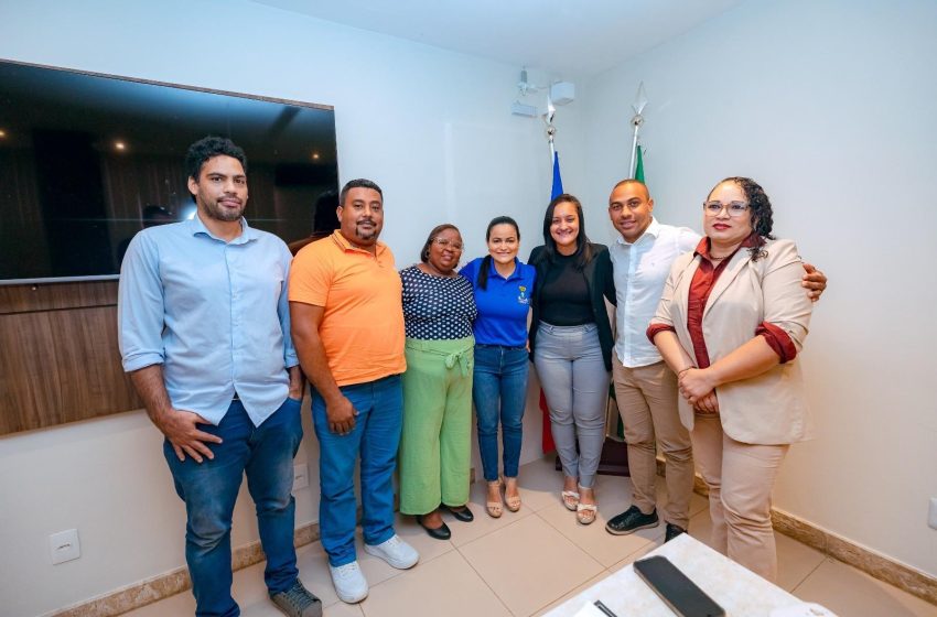 Prefeita Débora se reúne com o Conselho Tutelar e ouve as demandas da categoria