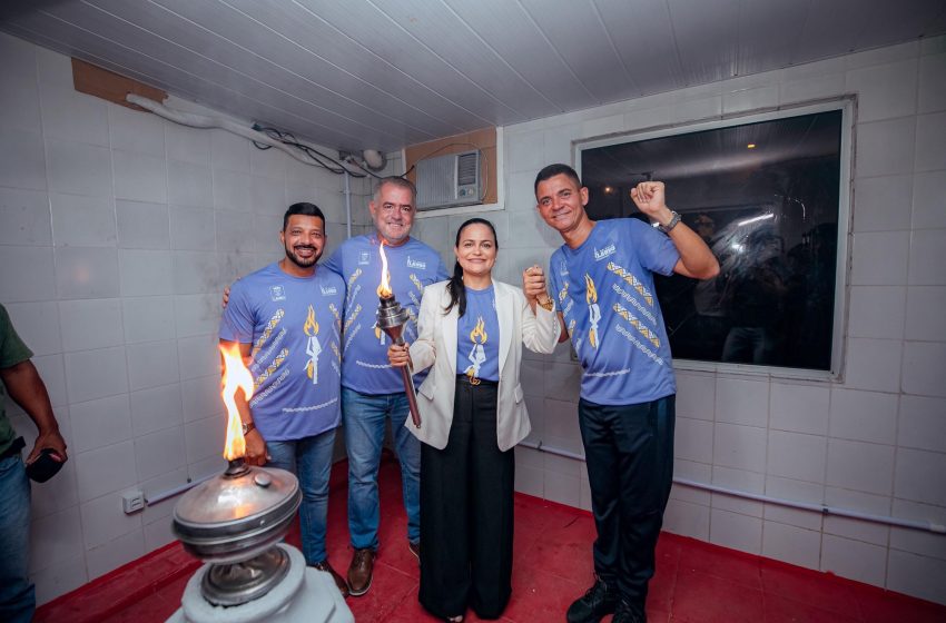 Passagem do Fogo Simbólico homenageia a luta de Lauro de Freitas pela Independência da Bahia