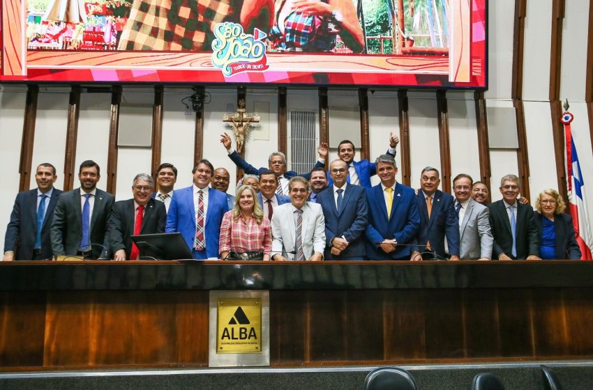 ALBA aprova LDO e mais de duas dezenas de projetos do Executivo, Judiciário e de parlamentares