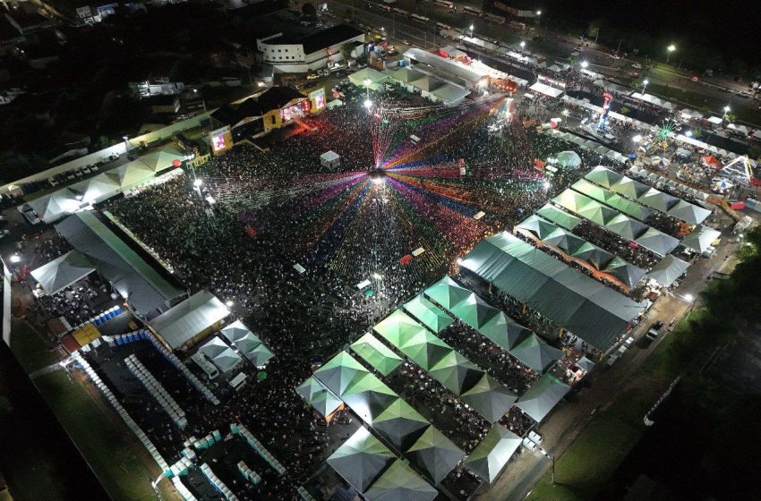 Camaforró 2025 bate recorde de público com 80 mil pessoas na noite deste sábado