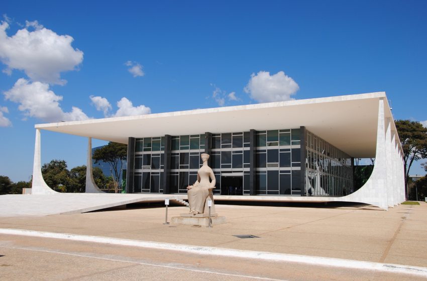Turma do STF rejeita recurso de condenada por pichação no prédio da Corte