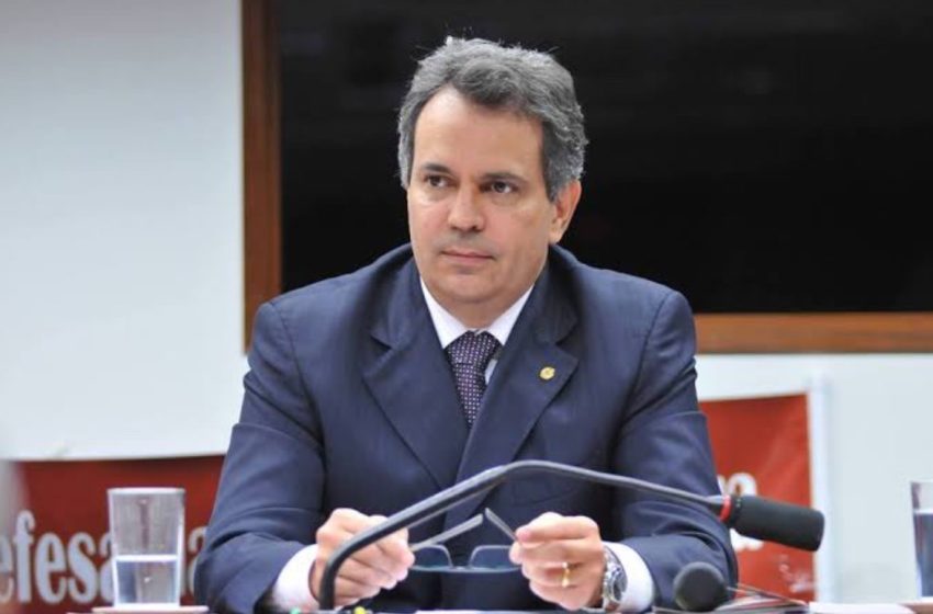 Félix Mendonça nega irregularidades e diz colaborar com investigações da Operação Overclean
