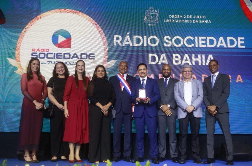 Jerônimo Rodrigues entrega Medalhas da Ordem 2 de Julho em cerimônia no MAC Bahia, nesta quinta (31)