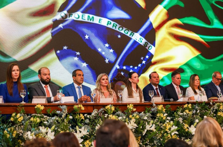 Presidente do Legislativoparticipa da posse da ACB
