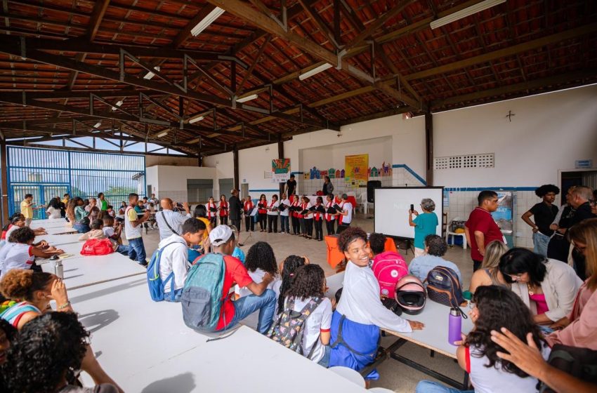 Literatura, música e inclusão marcam abertura da Feira Literária Inclusiva de Lauro de Freitas