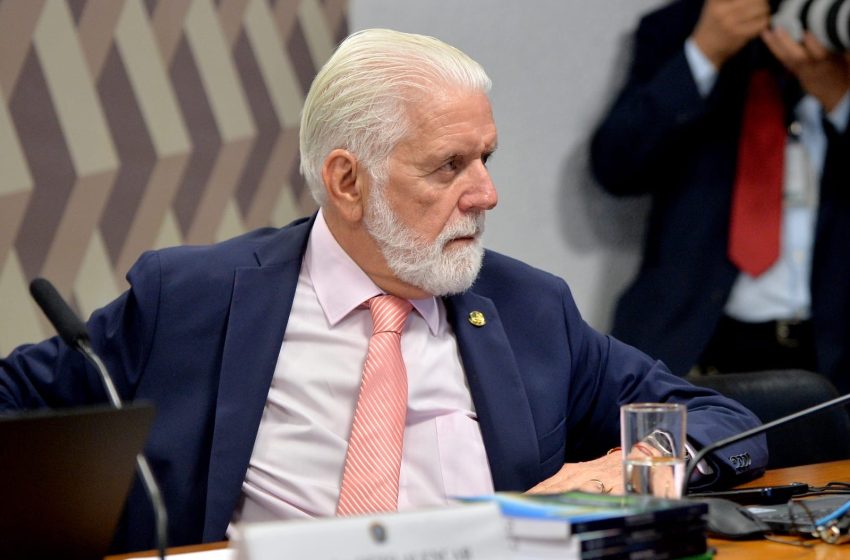 Emenda do senador Jaques Wagner (PT) que limita uso de Inteligência Artificial em campanhas é acatada pelo relator do Código Eleitoral