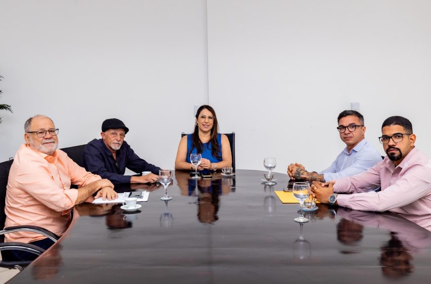 Deputada Claudia Oliveira anuncia unidade especializada para atendimento a mulheres vítimas de violência em Eunápolis