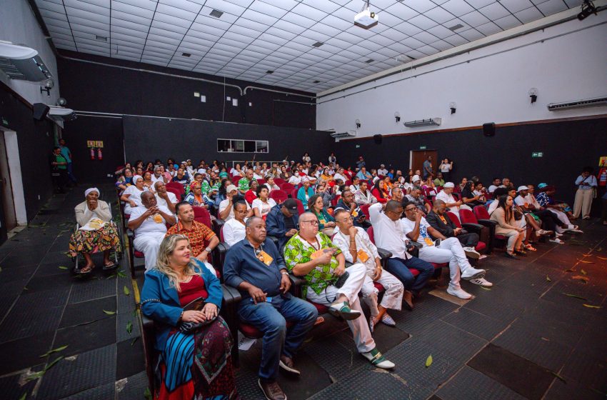 Público lota abertura da IV Conferência Municipal de Promoção de Igualdade Racial