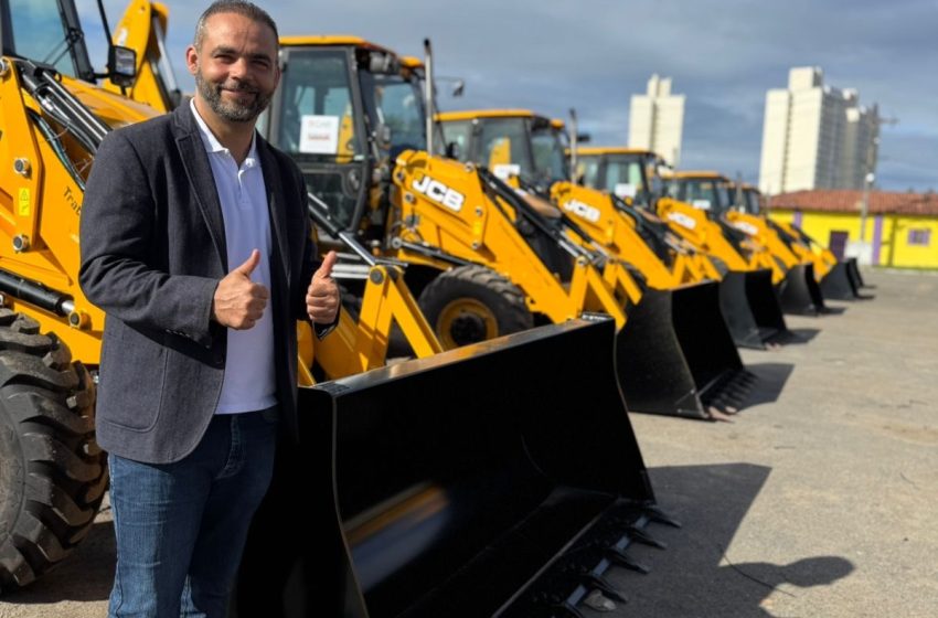 Rosalvo participa do lançamento do Plano Safra Bahia 2025/2026 ao lado de Jerônimo e Jaques Wagner