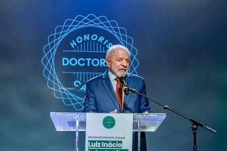 Lula anuncia pacote emergencial após tarifaço de Trump contra exportações brasileiras