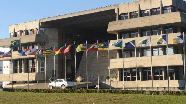 Assembleia Legislativa da Bahia se posiciona em defesa da soberania e repudia ameaças de Donald Trump