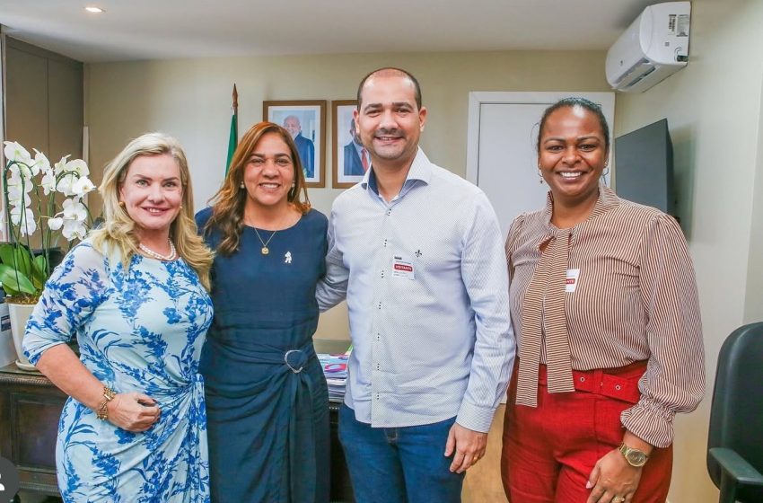 Ivana Bastos reforça investimentos em saúde e infraestrutura para municípios baianos