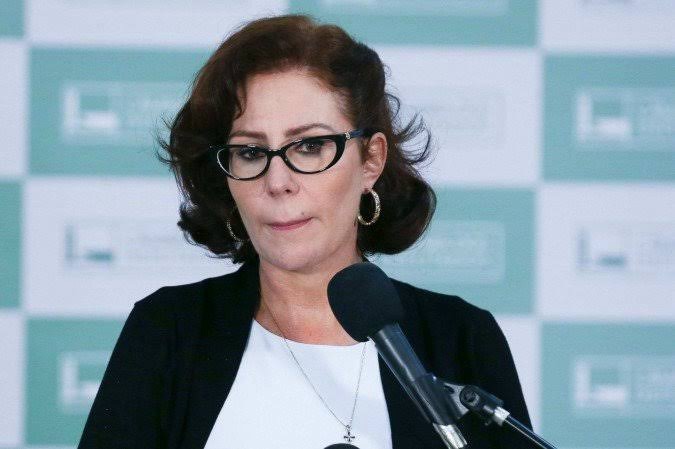 Decisão sobre extradição de Carla Zambelli está nas mãos do governo italiano