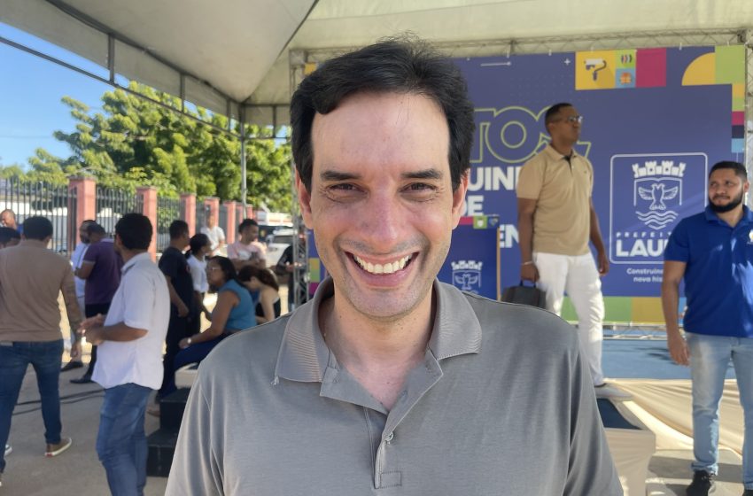Léo Prates elogia gestão de Debora Régis e fala sobre futuro político durante entrega da Arena Aquática em Itinga