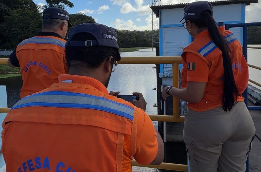 Defesa Civil de Lauro de Freitas realiza monitoramento preventivo da barragem Joanes I