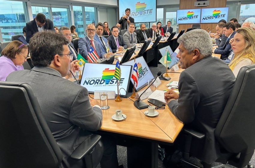 Governadores debatem desenvolvimento sustentável com foco na Caatinga, em assembleia do Consórcio Nordeste