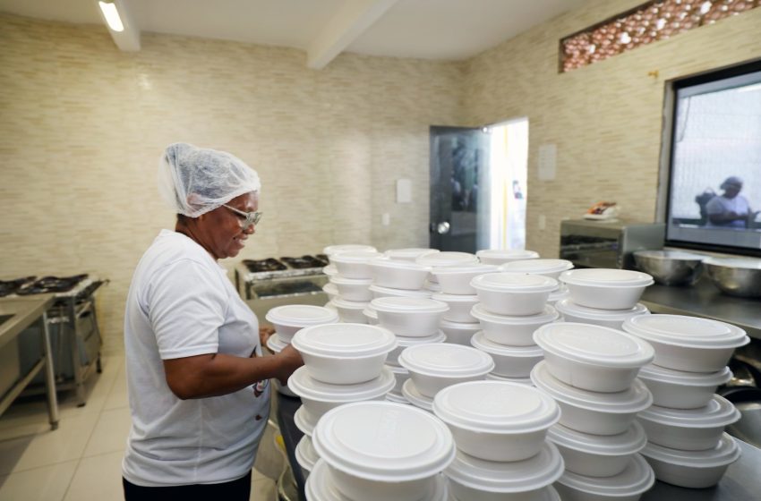 Lauro de Freitas está entre os municípios contemplados em edital de cozinhas comunitárias do programa Bahia Sem Fome