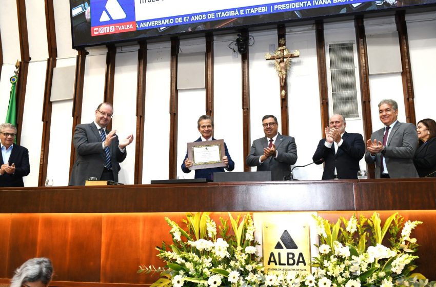 Assembleia concede Título de CidadãoBaiano ao empresário Renato Rique