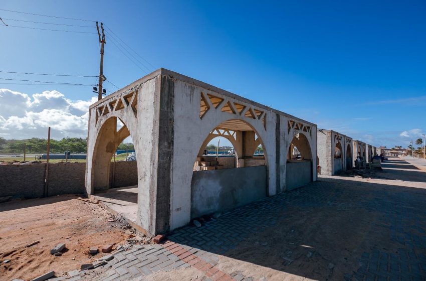 Obras da Orla de Ipitanga se renovam com novos quiosques e pista de skate
