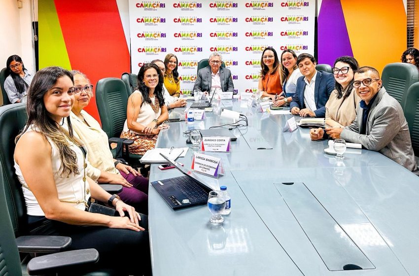 Caetano celebra parceria com Senai Cimatec e projeta futuro tecnológico para a Cidade do Saber
