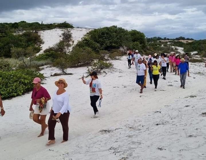 Prefeitura promove visita técnica ao Parque das Dunas com professores da rede