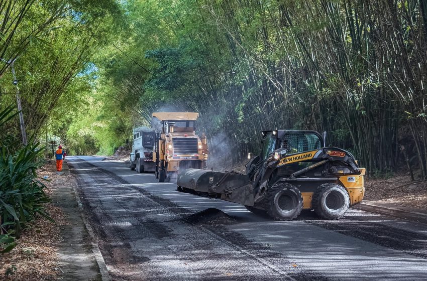 Prefeitura de Lauro de Freitas intensifica obras de infraestrutura em seis bairros simultaneamente