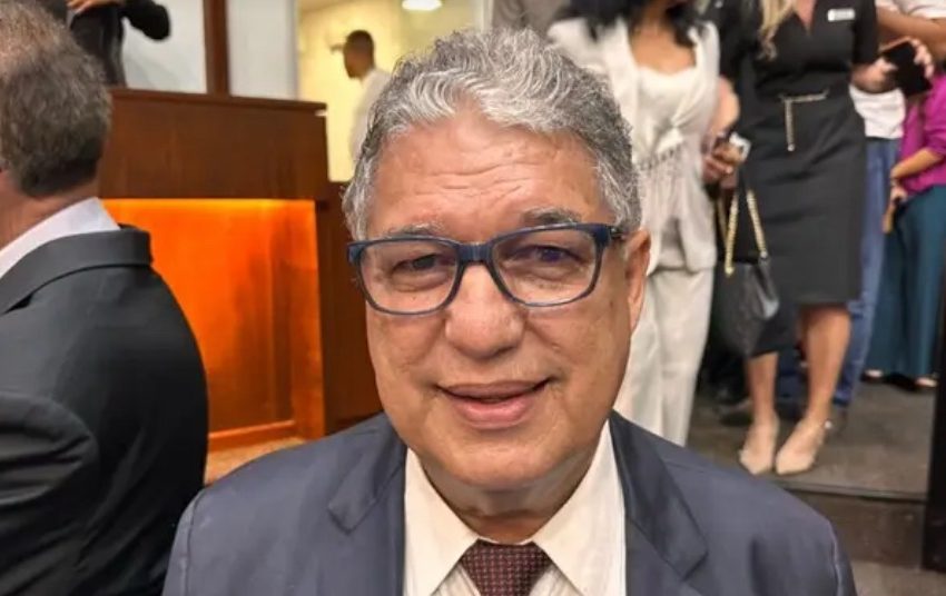 “Nem foto querem tirar com ele”, dispara Rosemberg contra ACM Neto